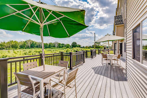 East Lansing Apartments near Michigan State University | The Oaks Apartments