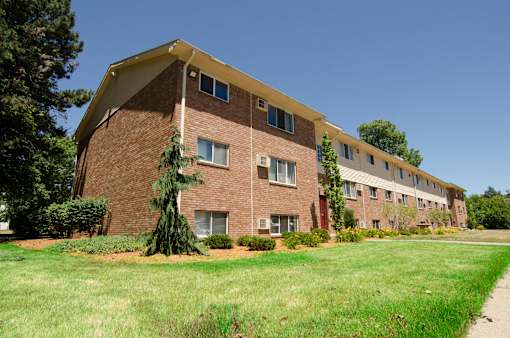 East Lansing Apartments Near Michigan State University | Valley Forge Apartments