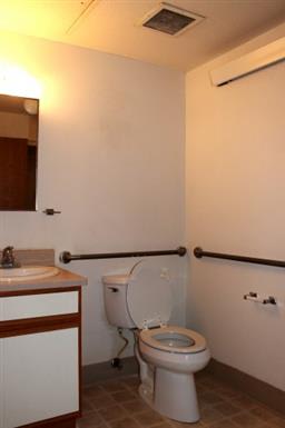 Marsh Place Bathroom