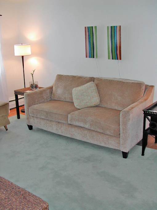 Living room at Woodruff House Apartments in Lansing, MI