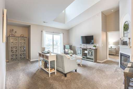 Living room at Aspen Lakes Estates