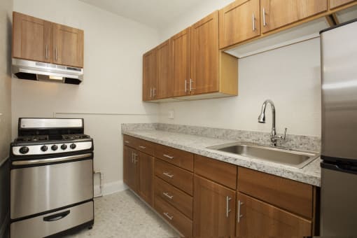 Stainless Steel Appliances at Carolina Court Apartment Homes, Seattle, 98109