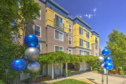 Main Entrance  at Sir Gallahad Apartment Homes, Bellevue, WA
