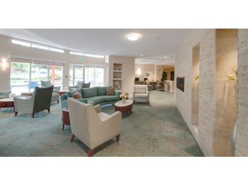 Linden Park Apartments Solarium
