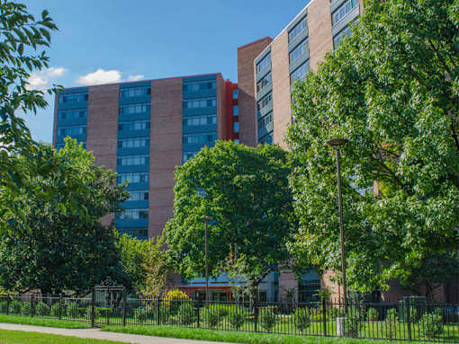 Linden Park Apartments in Bolton Hill