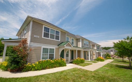 Hunting Creek Exterior