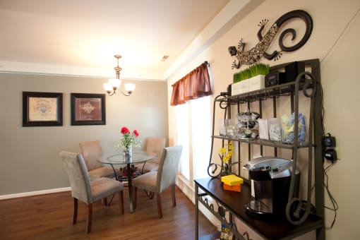 Indian Bridge Dining Area