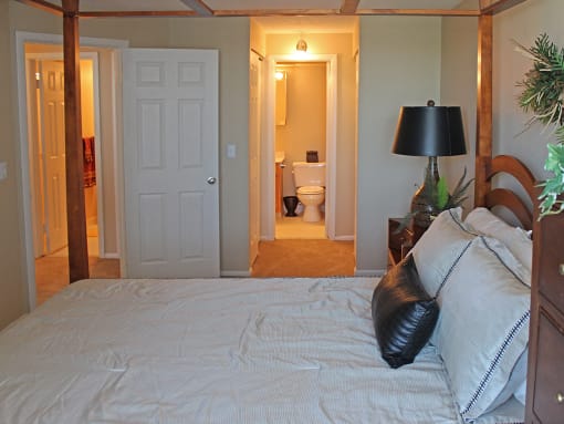 Spacious Bedrooms With En Suite Closet And Bathrooms at Willoughby Hills Towers, Willoughby Hills, Ohio