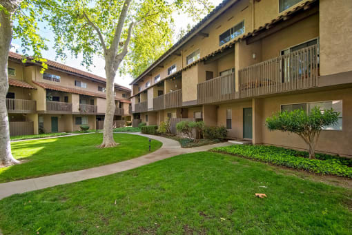 Beautiful Entryway at Wilbur Oaks Apartments, Thousand Oaks
