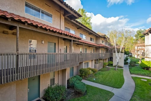 Apartment View Of Property at Wilbur Oaks Apartments, Thousand Oaks, 91360