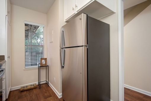 Fridge In Kitchen at Wilbur Oaks Apartments, California, 91360