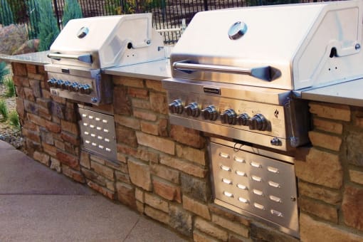 Outdoor BBQ Grill Area for Residents and Guests at 80501 Apartments