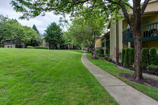 Green Space at Commons at Avalon Park Apartments, Tigard, OR, 97224