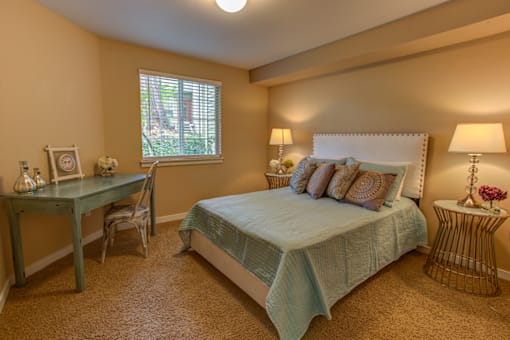 Gorgeous Bedroom at Commons at Avalon Park Apartments, Tigard, 97224