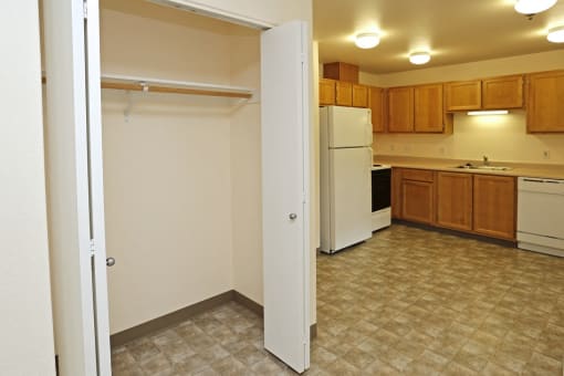 Kitchen and closet at Redwood Commons Apartments, McMinnville