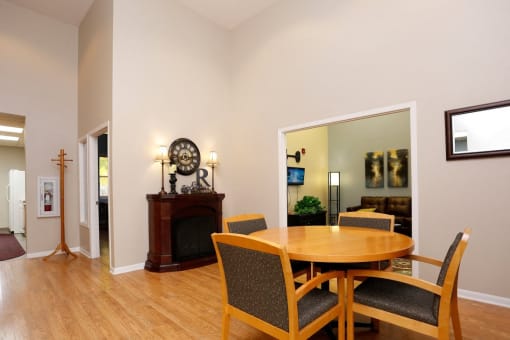 Office at Redwood Commons Apartments, McMinnville, OR 97128