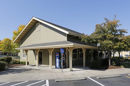 Exterior Building and parking at Redwood Commons Apartments, McMinnville, Oregon