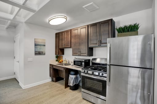 Apartments with a shared Kitchen | Cherry Grove Apartments in Altoona PA | PMI