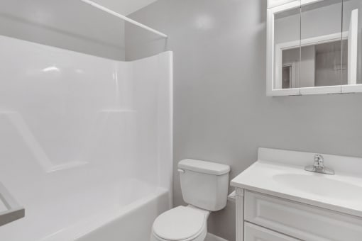 One Bedroom Apartment in Elizabethtown, PA | Crimson King Estates | Property Management, Inc.