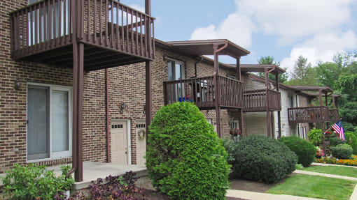 Mountain View Village Apartments in Mechanicsburg, PA | Mountain View Village | Property Management, Inc.