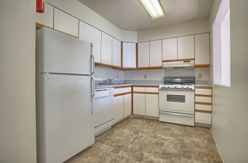 Three Bedroom Apartment in Shippensburg, PA | Village of Timber Hill | Property Management, Inc.