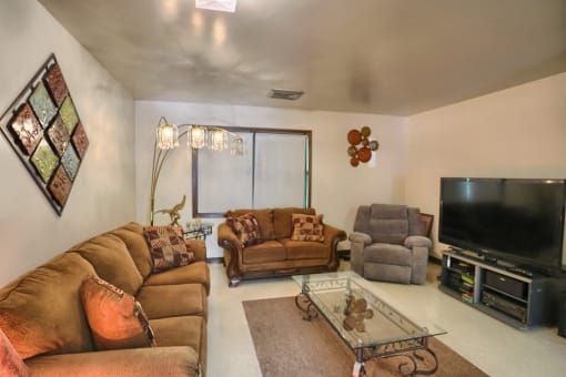 Affordable Housing in Bethlehem, PA | Woodland Manor Apartments | Property Management, Inc.