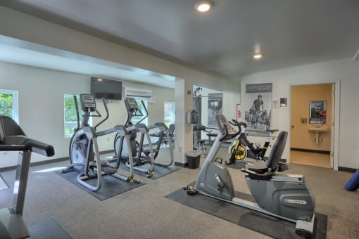 Williamsport Apartment with Fitness Center | Woodland Park Apartments | Property Management, Inc.