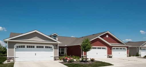Delaware OH Apartments Rentals Redwood Preserve At Quail Pass Exterior