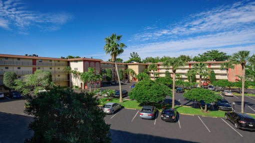 Exterior of Apartments at Crystal Lake