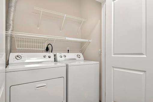 Washer/Dryer at Reunion at Redmond Ridge, Washington, 98053
