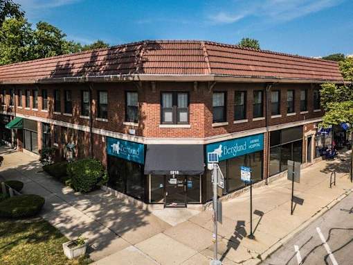 2603 Broadway