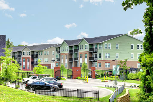 Whetstone Flats Apartments in Nashville, TN