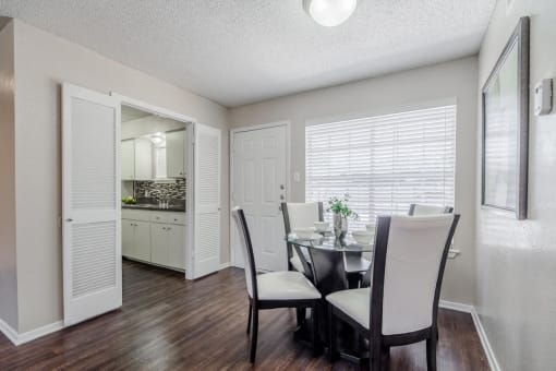 Dining Area at Park Villas, Texas