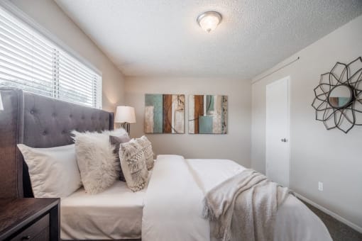 Gorgeous Bedroom at Parkwood, Irving, 75061