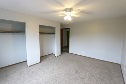 Edina Manor Apartments Bedroom, Edina, Minnesota