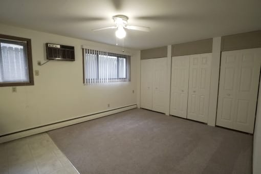 Minnehaha Apartments studio, Minneapolis, Minnesota