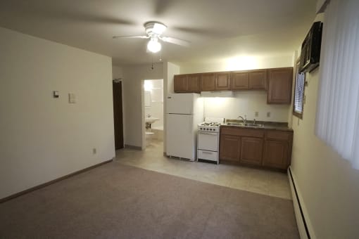 Minnehaha Apartments studio, Minneapolis, Minnesota