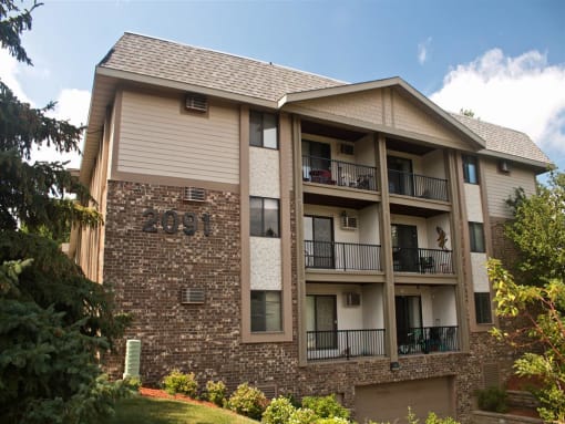 Silver Bell Apartments exterior