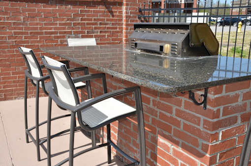 Grill with Bar like sitting