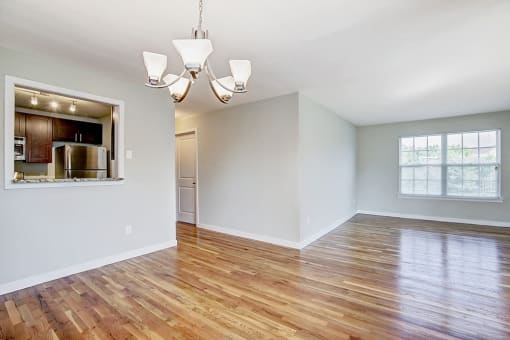 liberty village at warren, warren nj, luxury apartment community, living room