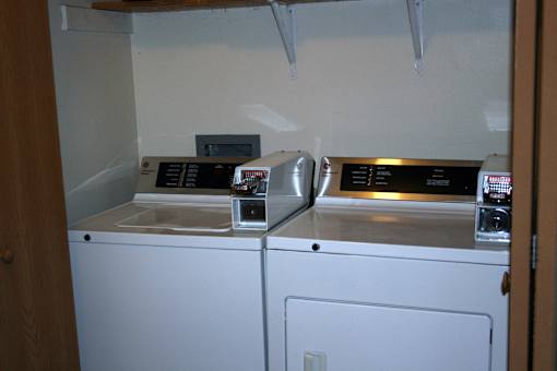 Countryside Townhomes includes in-unit washer and dryer
