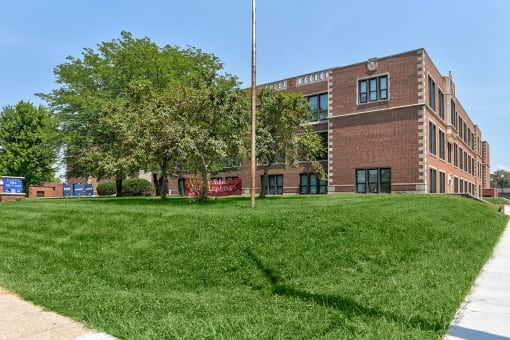 Everts hill apartmetnts