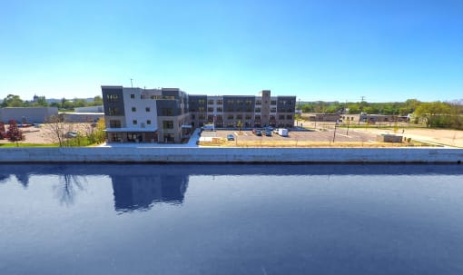 Grand View Place river view