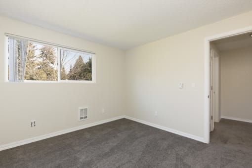 Bedroom with Grey Plush Carpeting at Woodlake Townhomes, Edmonds, WA, 98026