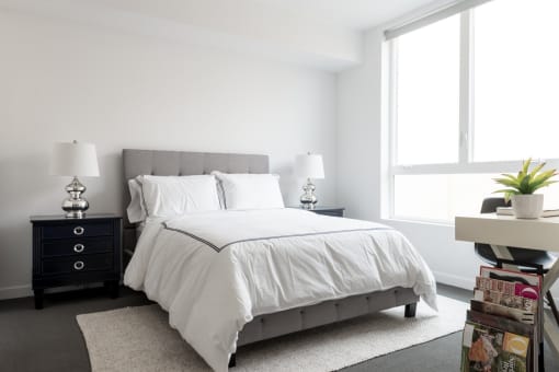 Glendale, CA Apartments - L Lofts Bedroom