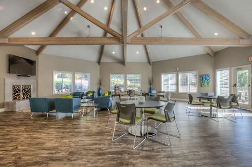 Community Clubhouse at Oak Hill Apartments, Oregon, 97229