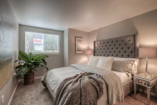 Gorgeous Bedroom at Townfair Apartments, Gresham, 97030