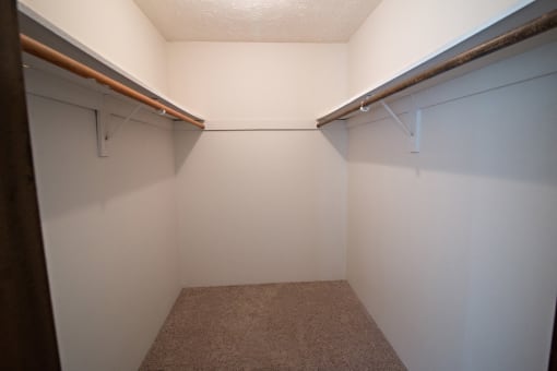 One and two bedroom apartment homes at Tara Heights in Papillion, NE