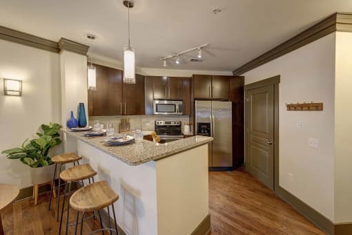 Eat-in Kitchens at 712 Tucker, Raleigh