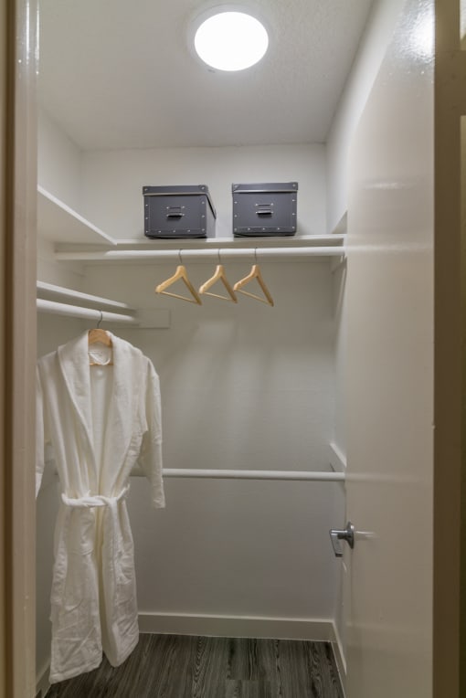 Walk-in closet